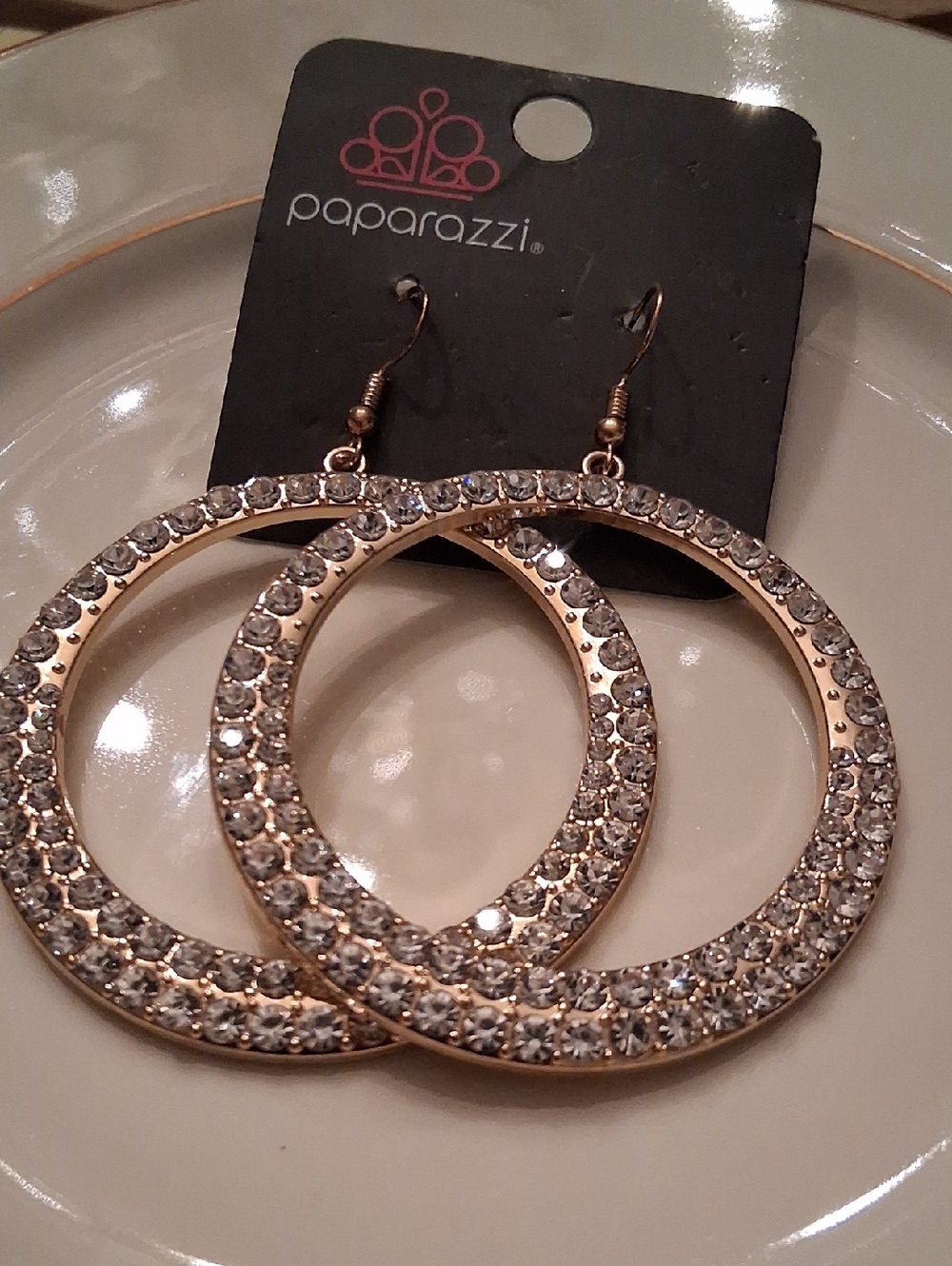 Paparazzi Bubbly Babe Earrings  New With Tag